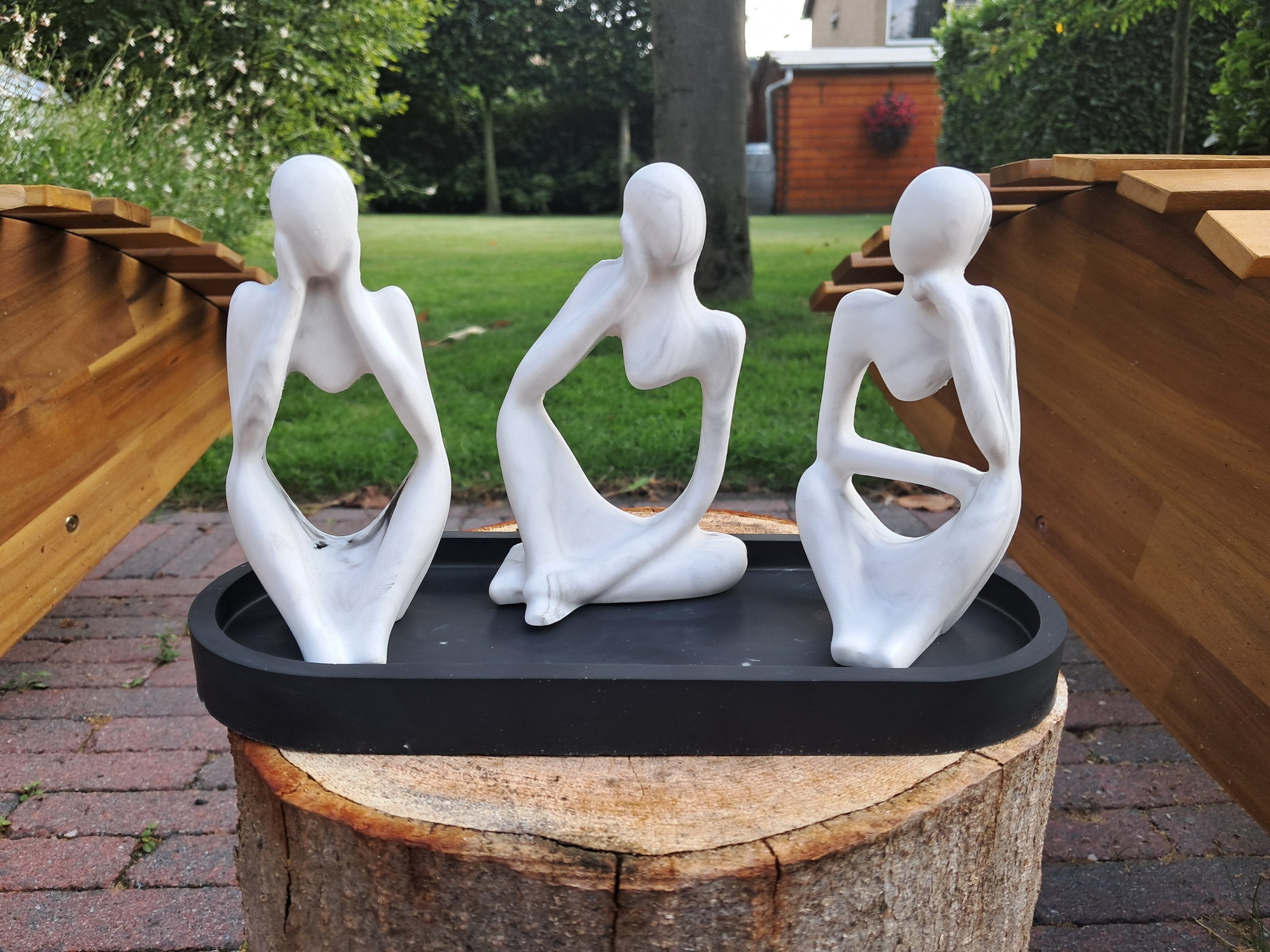 Denkersbeeldjes op Plateau